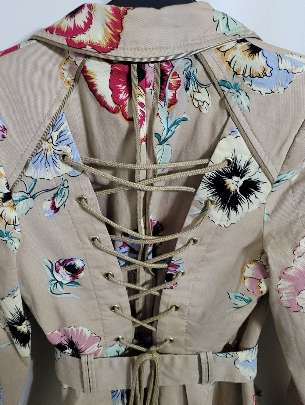 Anthropologie Elevenses Beige Floral Pansy Corset Trench Coat with Belt, Size 0 - Picture 6 of 8
